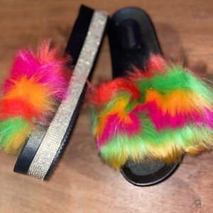Colorful Furry Women’s Slides